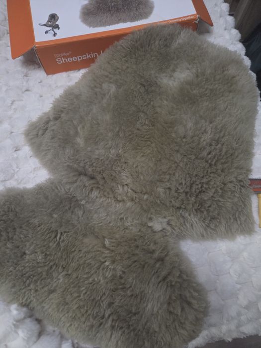 Vând blana pt carut Stokke