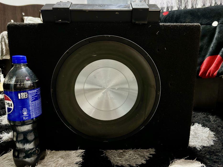 Subwoofer GroundZero urgent