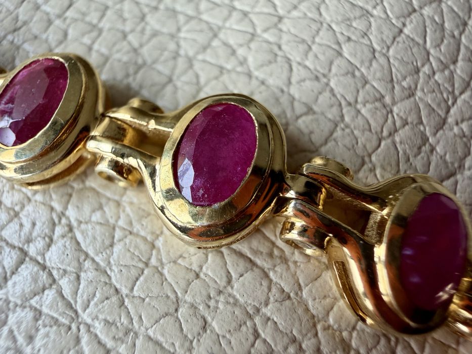 Сребърна гривна 925  с Рубини