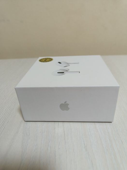 Наушники Аирподс про оригинал.