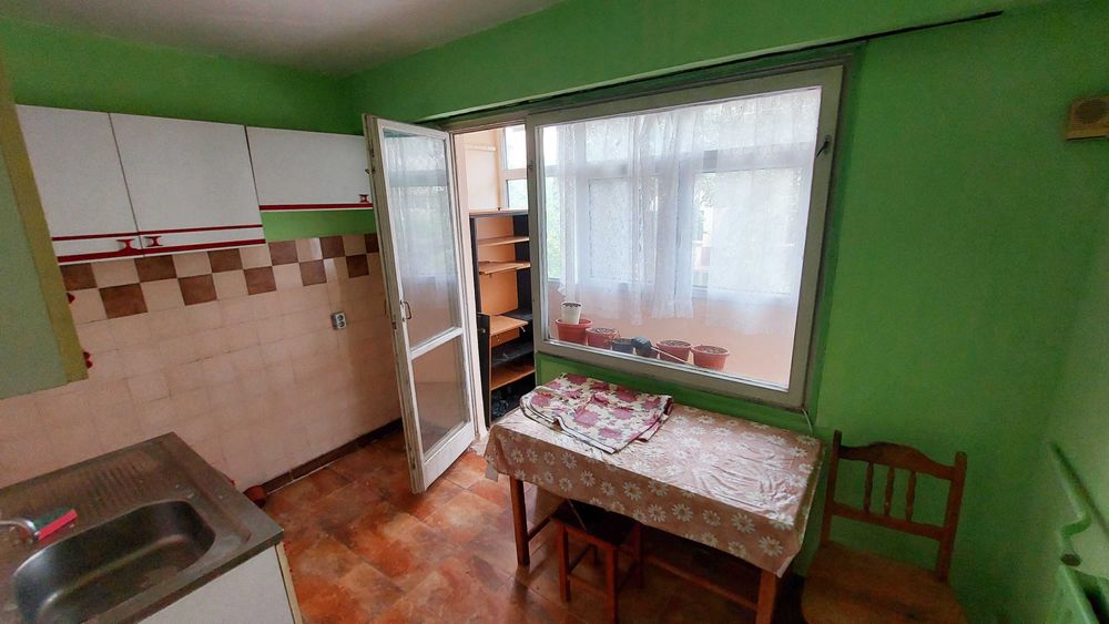 Дава се под наем Двустаен апартамент в Бургас, Славейков - 62 кв.м за 142.8 € - Снимка #4