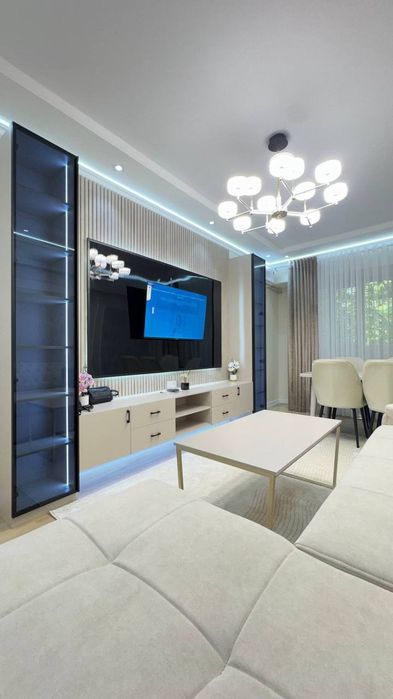 Продаётся квартира Ц 5 ,1в2/2/9