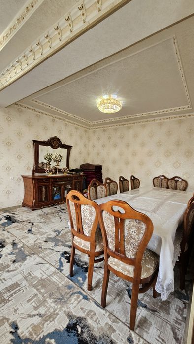 Продаётся дом По цене  земли срочно 4.5 соток