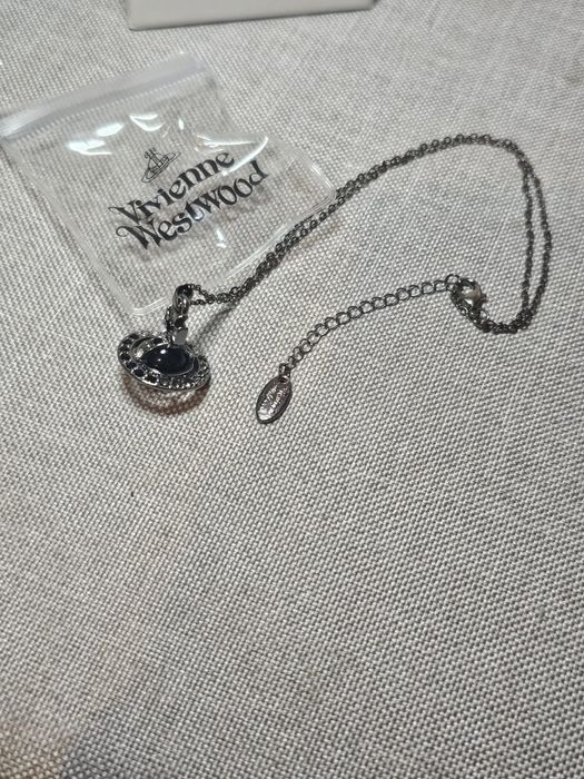 Lănțișor Vivienne Westwood Negru Orb planeta
