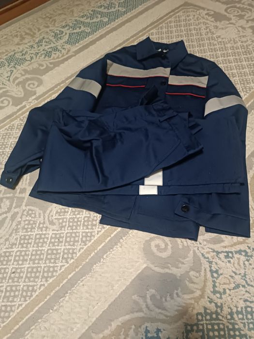 Продам спецодежду