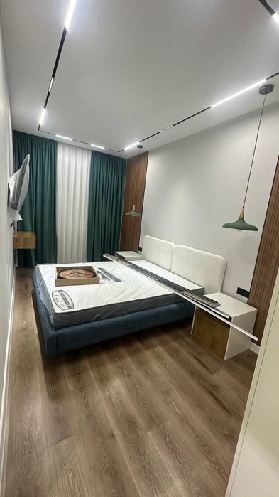 Продается 2в3/1/5 Буз-1, Художников