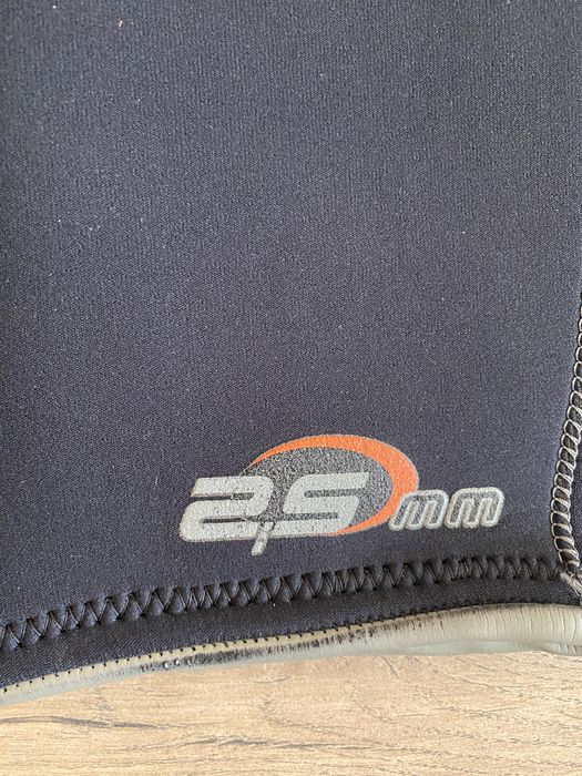 Детски къс неопрен