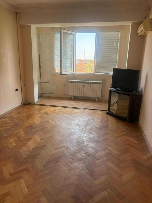 Продава се Двустаен апартамент в София, Толстой - 65 кв.м за 2385 €/кв.м - Снимка #6
