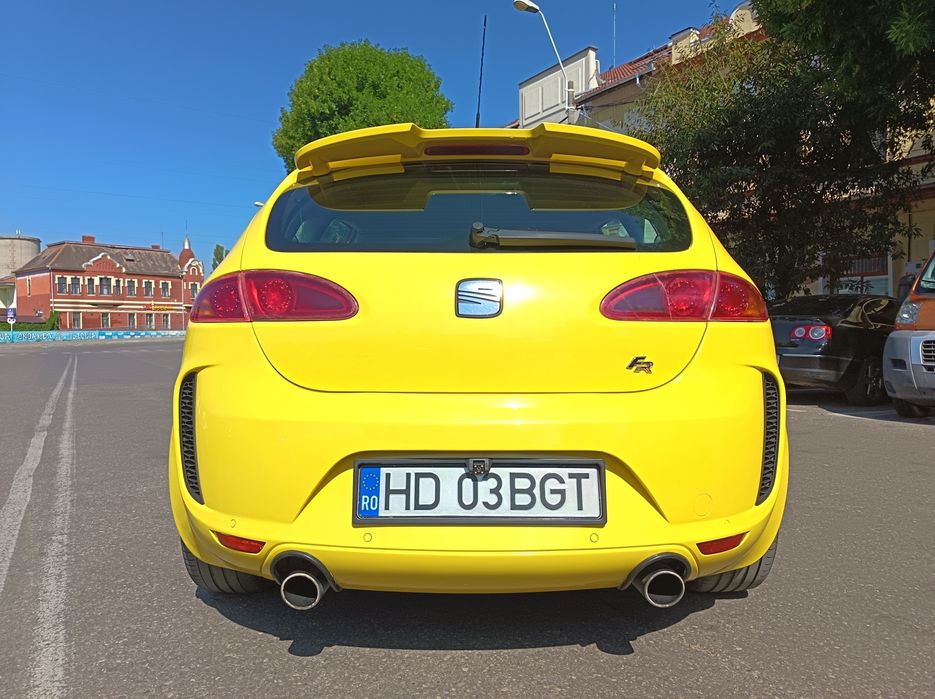 Vând Seat leon FR kit AERO 170cp