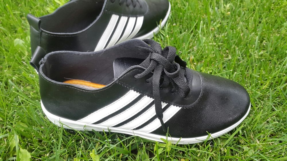 Маратонки номер 36