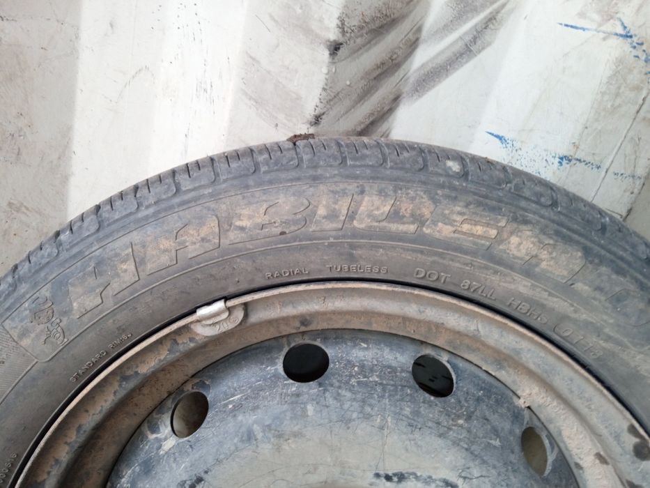 Комплект б,у шин лето