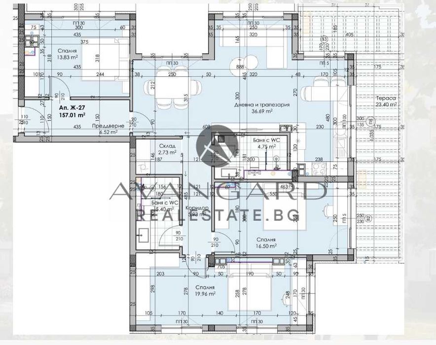 оф.25709 Четиристаен апартамент /Остромила