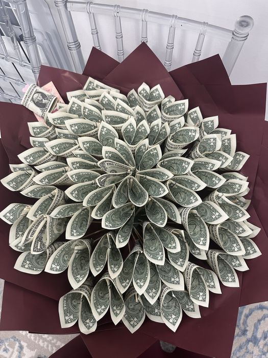 Цветы из доллара