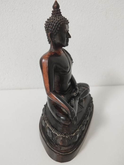 Statuetă Buddha în poziție de meditație