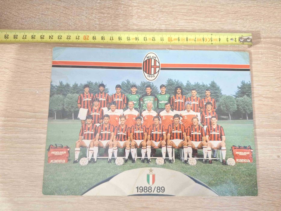 ОРИГИНАЛ! Уникално колекционерско футболно списание от 1988 г.  AC MILAN – ВИТОША / ЛЕВСКИ