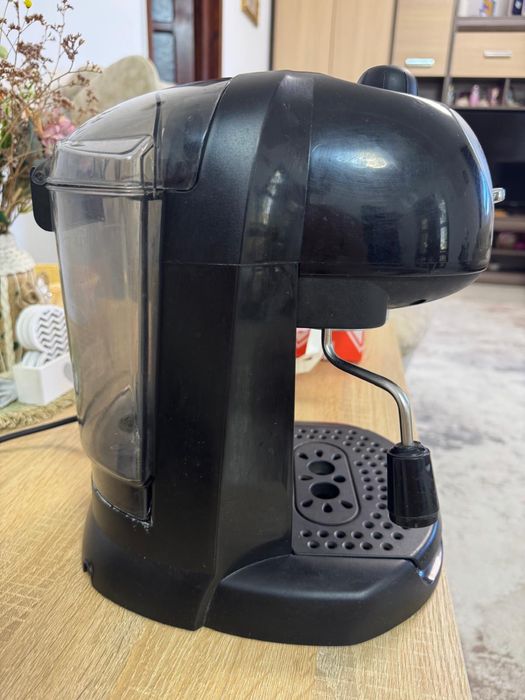 Expresor cafea De'Longhi EC201.CD.B,