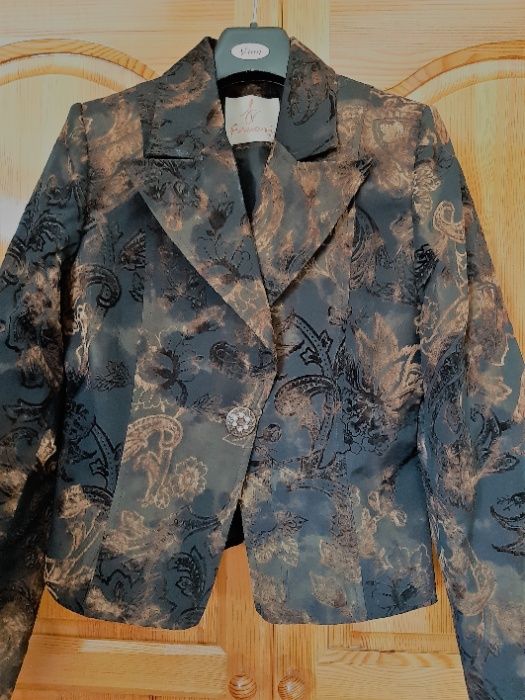 Красиво САКО от Изискана Материя и Впечатляващ Дизайн! НОВО!№44