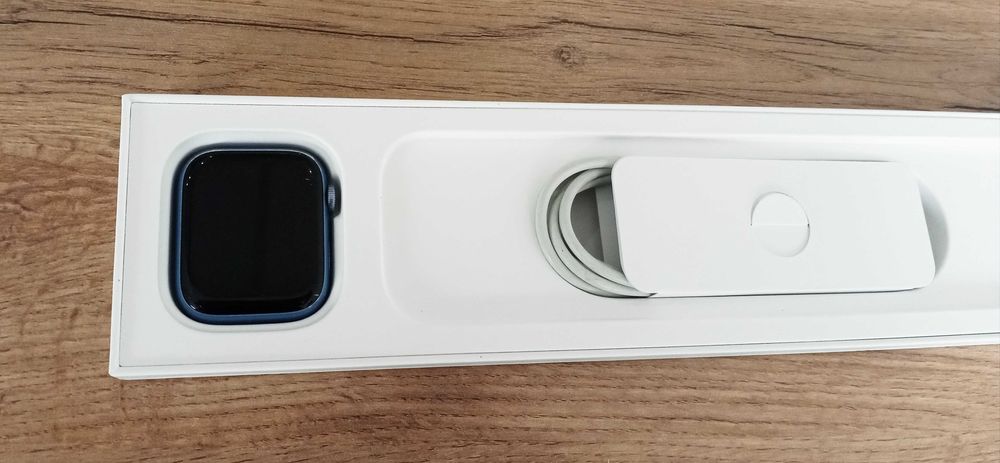 Apple Watch 7 Celluar в Гаранция