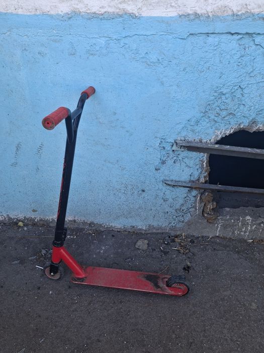 Продам самокат..