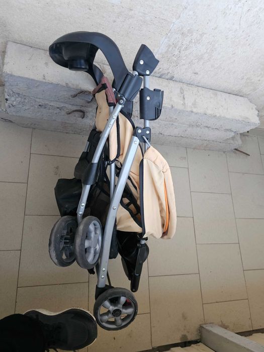 Детская коляска складная