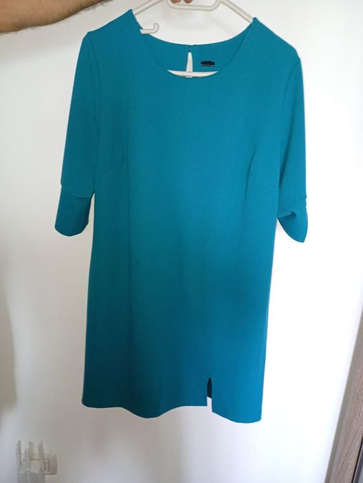 Rochie dreapta verde