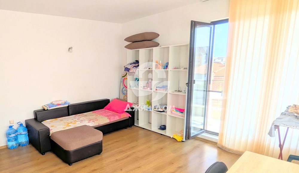 Продава се Двустаен апартамент в Бургас, Сарафово - 55 кв.м за 1910 €/кв.м - Снимка #2