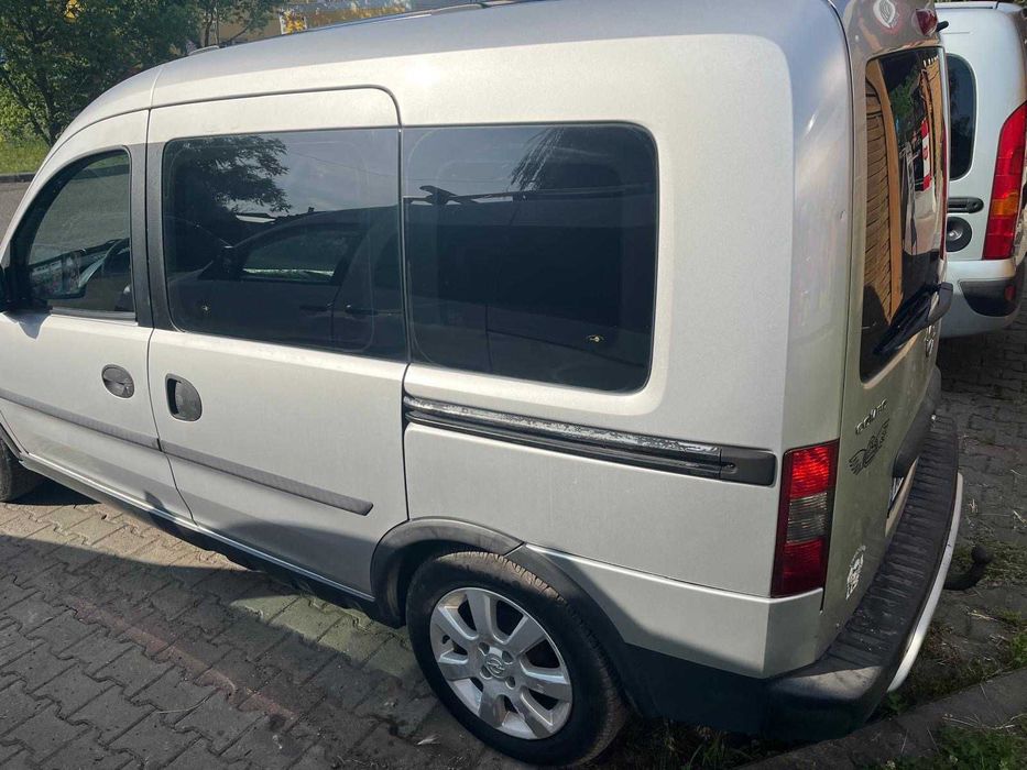 OPEL Combo 0 — imagine 2
