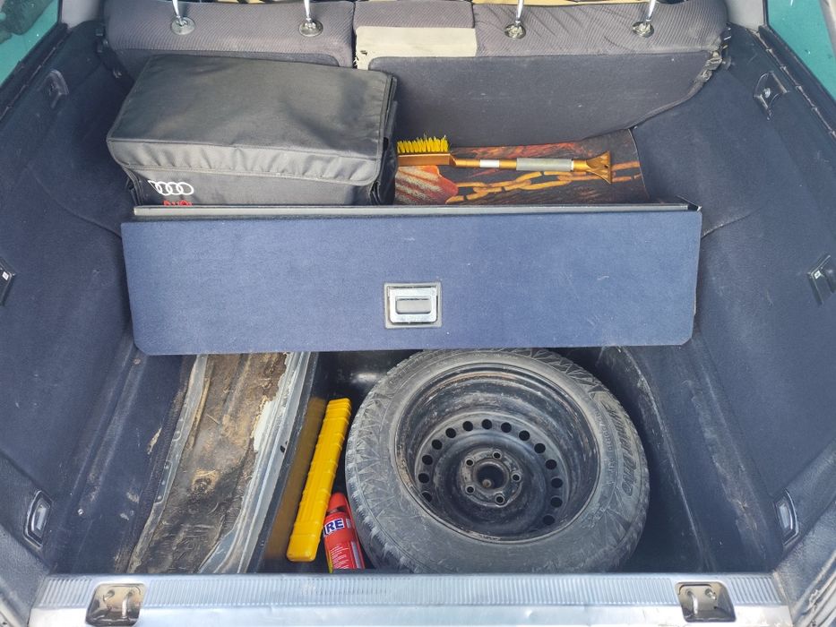 Продам Ауди 100 С4