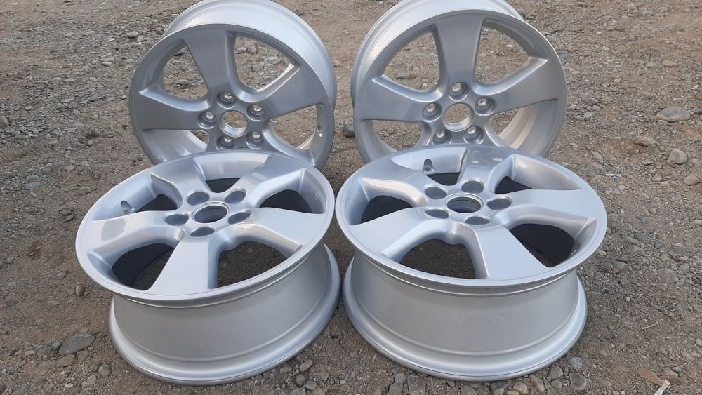 Продам диски на тойоту