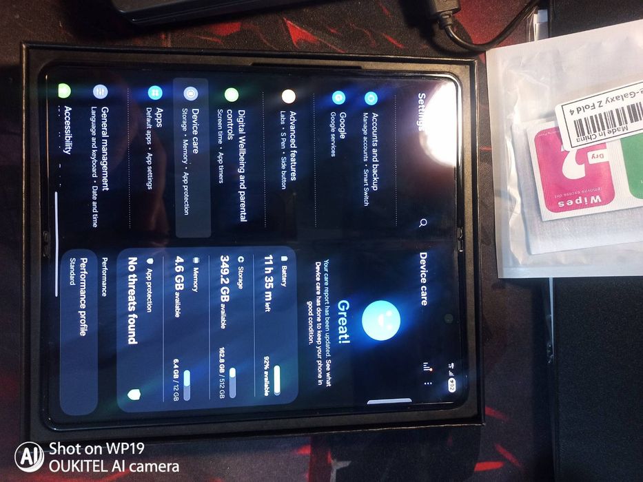 Samsung Galaxy Z Fold 4 512GB / 12GB RAM (jett black) + Много аксесоари