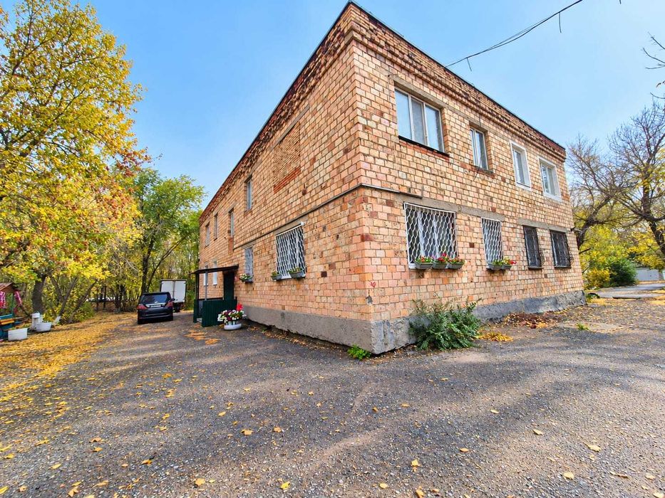 Продам 3 комн квартиру в старом городе