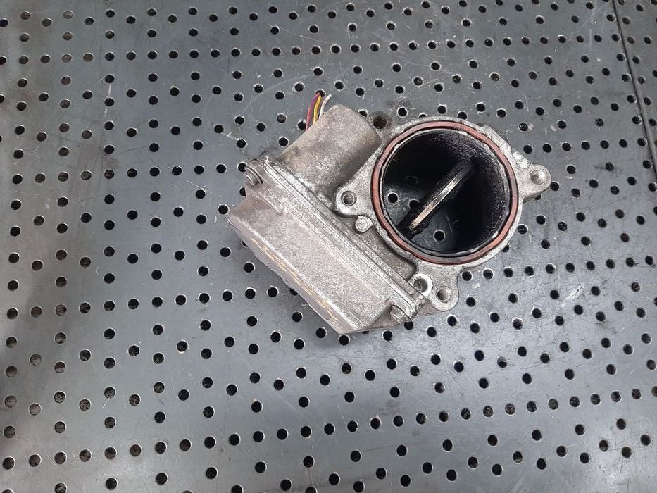 clapeta acceleratie  2.7 tdi 3.0 tdi  audi a4 b8  a5 a6 c6 q5 vw touareg 4e0145950j