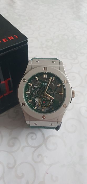 Продам наручные часы azekee.08