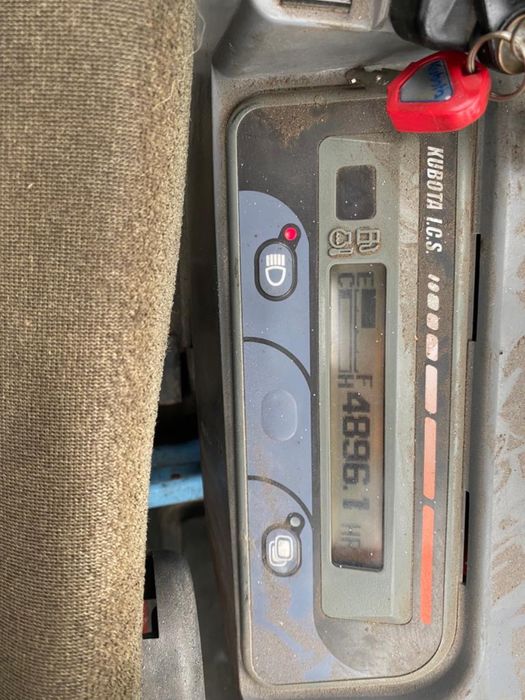 Miniexcavator Kubota tip KX61-3