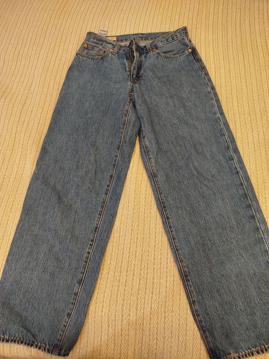 Продам мужские джинсы Levi's