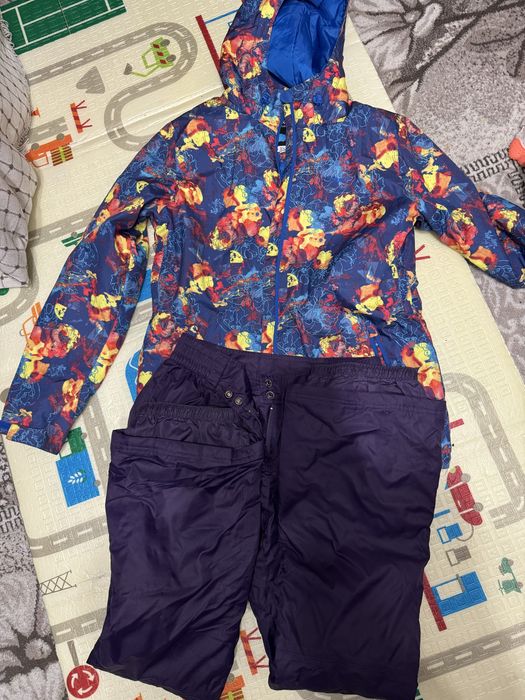 Продам лыжный костюм