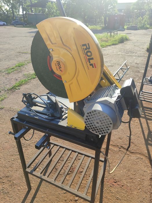 Труборез по металу 220 в