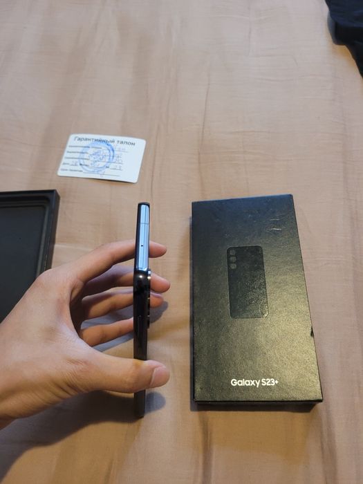Samsung s23 plus vetnam karobka bor