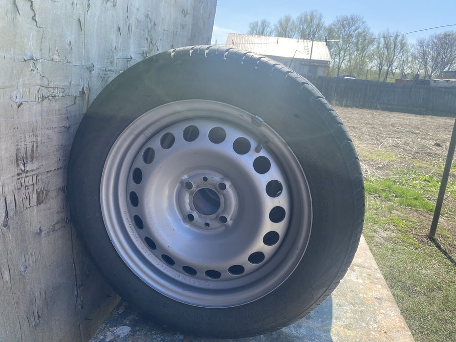 Продам шины  р15
