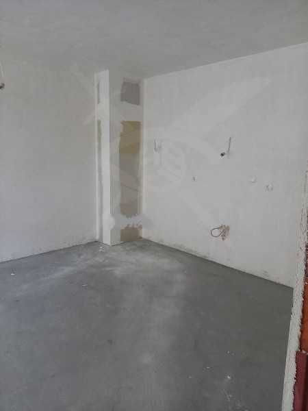 Продава се Тристаен апартамент в Пловдив, Христо Смирненски - 78 кв.м за 1475 €/кв.м - Снимка #1