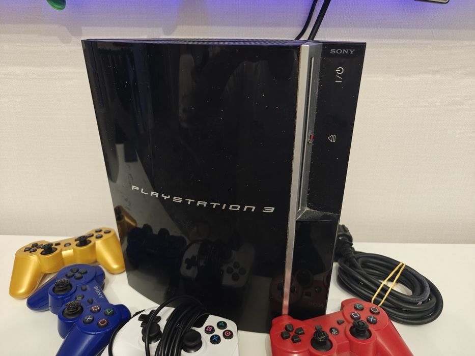 Прошитая Playstation 3 fat (80GB)