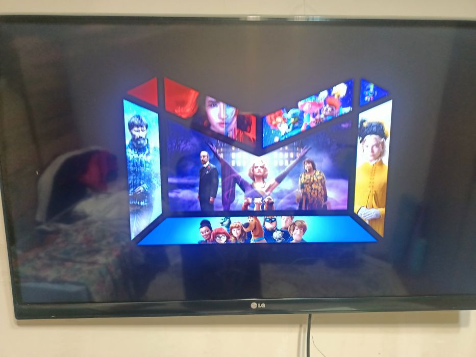 Телевизор фирмы LG