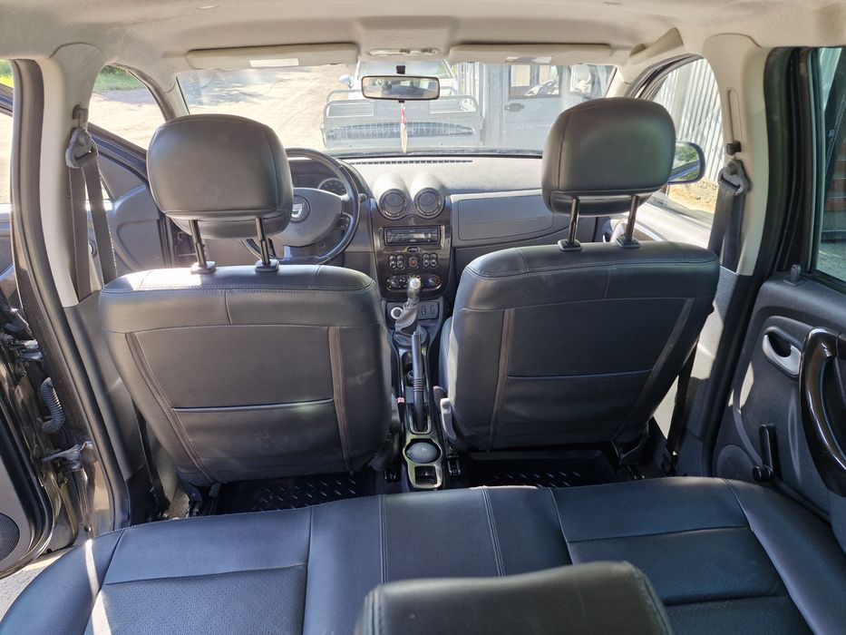 Dacia Duster 2011
