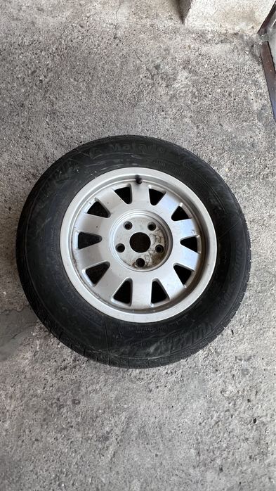 Гуми с джанти