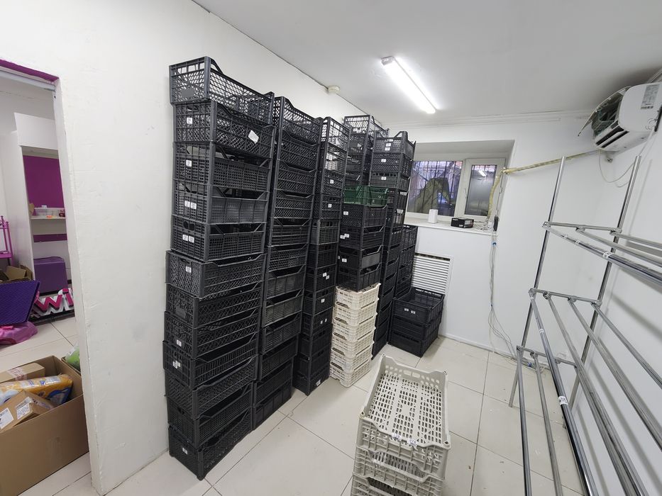 Отдам бесплатно Корзины пластик