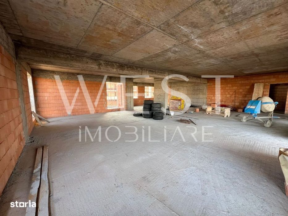Spatiu comercial l suprafata 200 mp l bloc nou Eroilor!