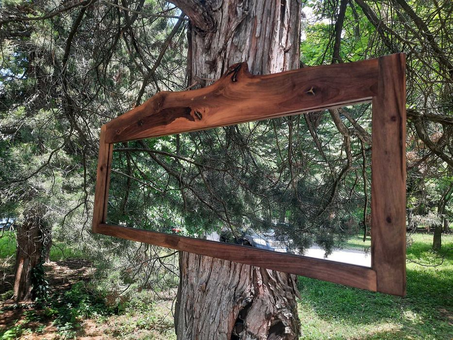 Ръчно изработени огледала от орех и липа