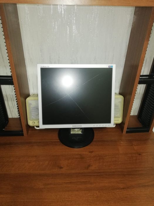 Компьютерный стол, стол для ученика