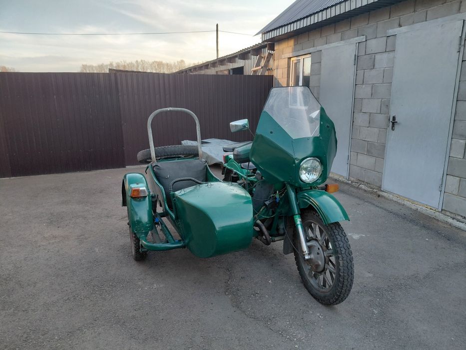 Продам мотоцикл урал.