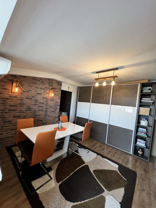 Apartament 69 mp, 3 camere, Mansarda, Zona Soarelui